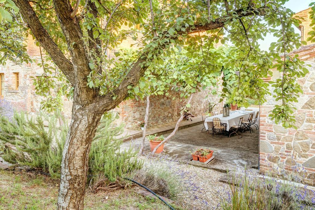 Agriturismo Il Poggiarello Foiano Della Chiana Eksteriør billede