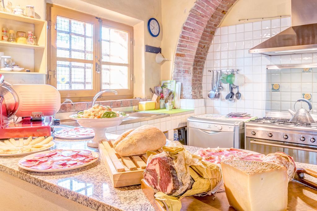 Agriturismo Il Poggiarello Foiano Della Chiana Eksteriør billede